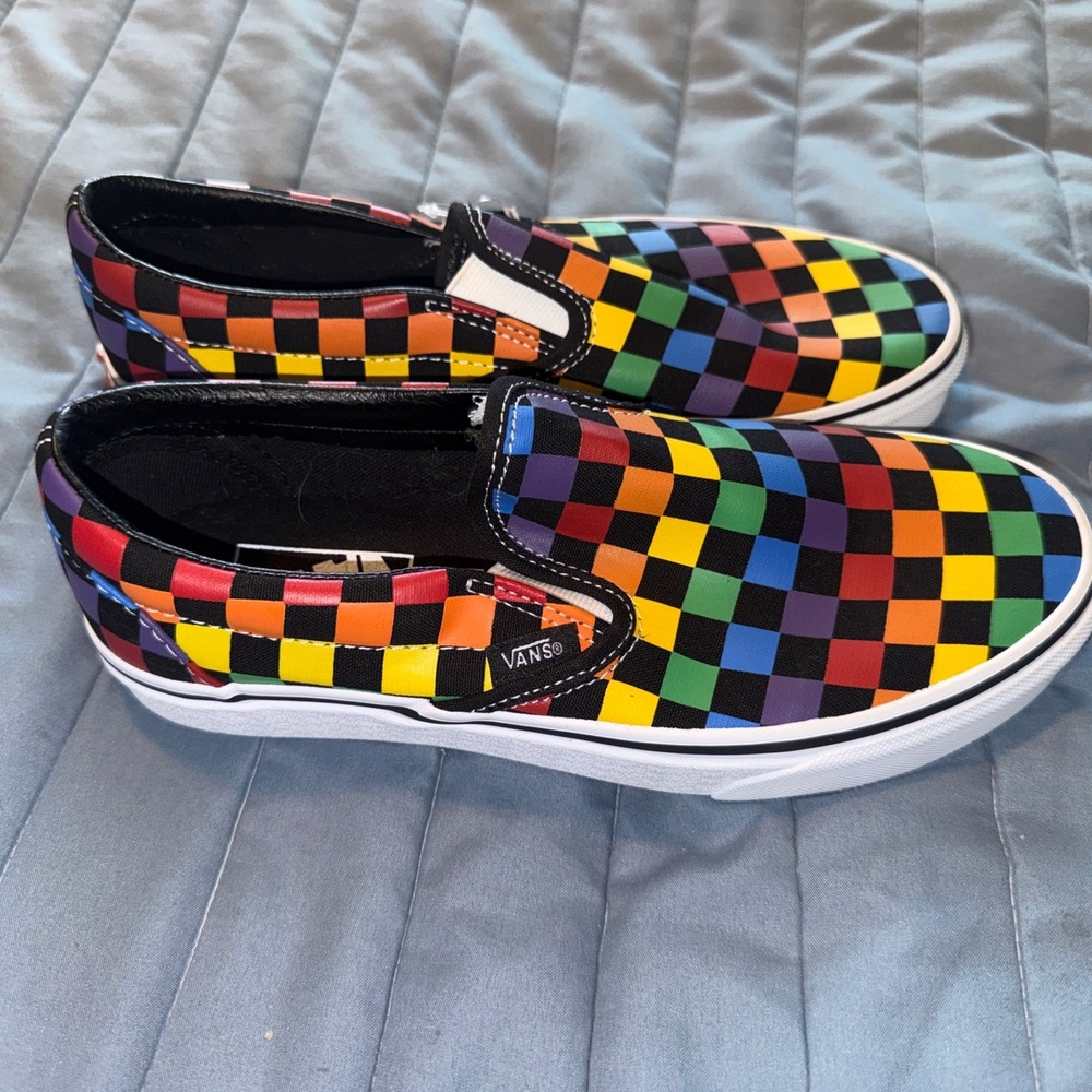 vans slip on Unisex Rainbow Checkered, Size 8 Women's, Size 6.5 Men's